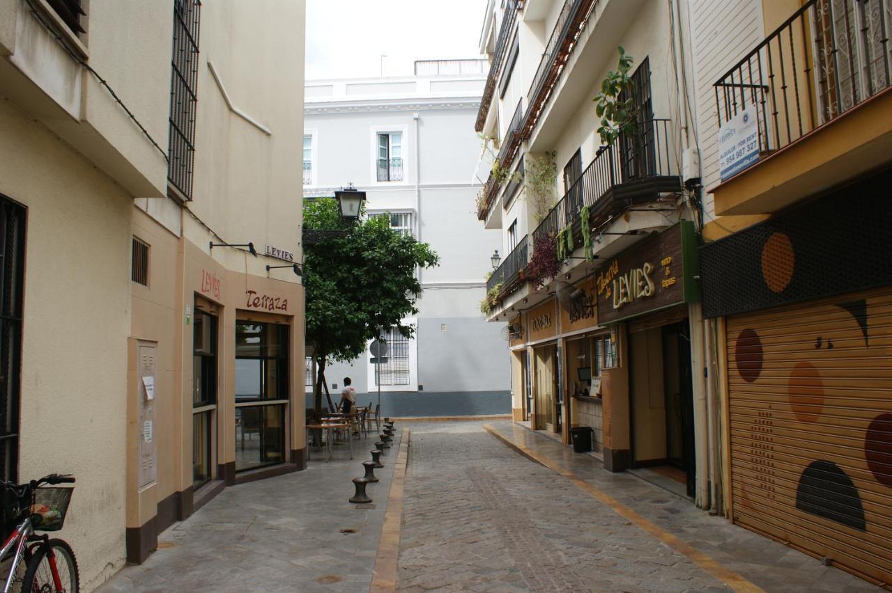 Apartamento Levies Sevilla Exteriér fotografie
